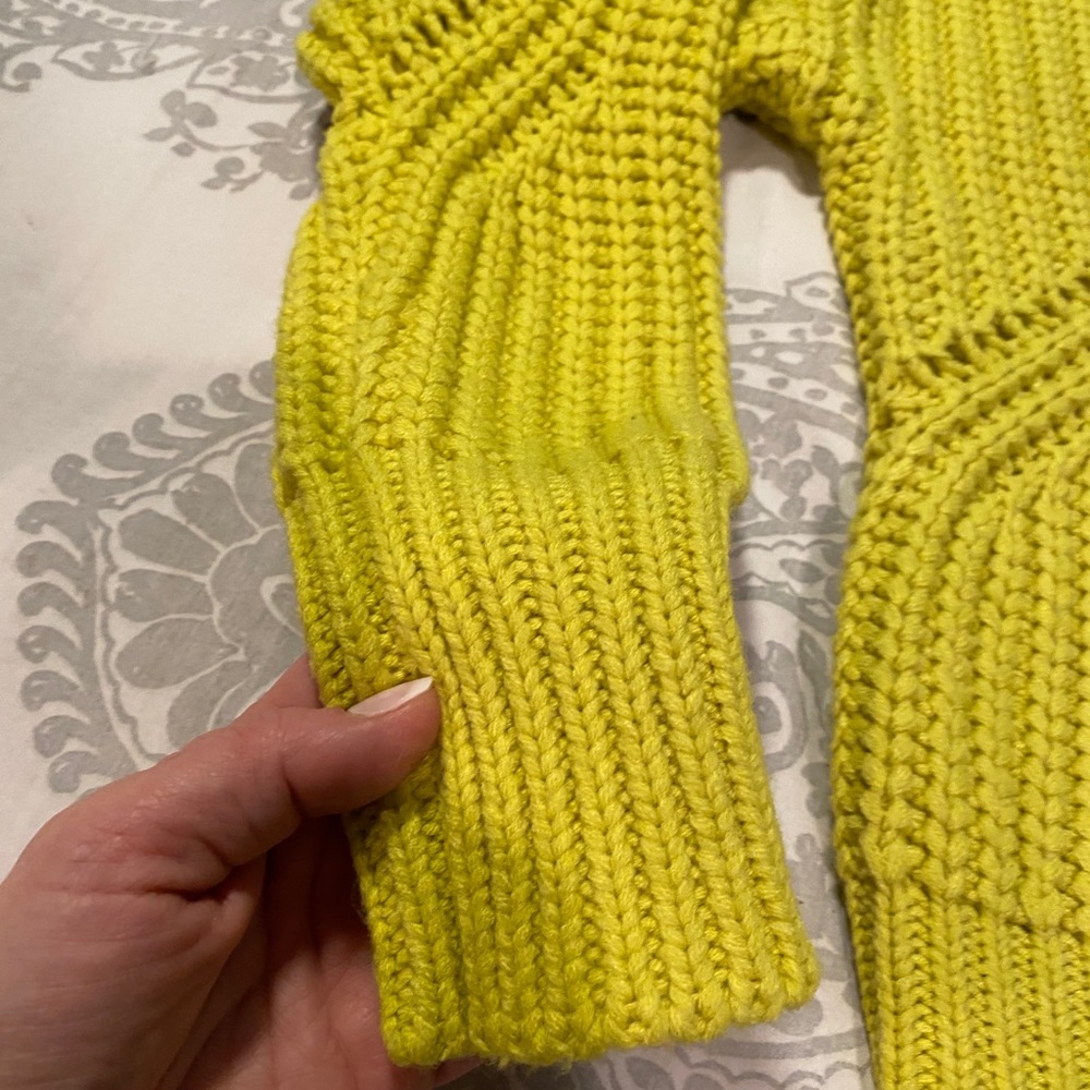 Women’s Knit Winter Sweater - Picture 5 of 7